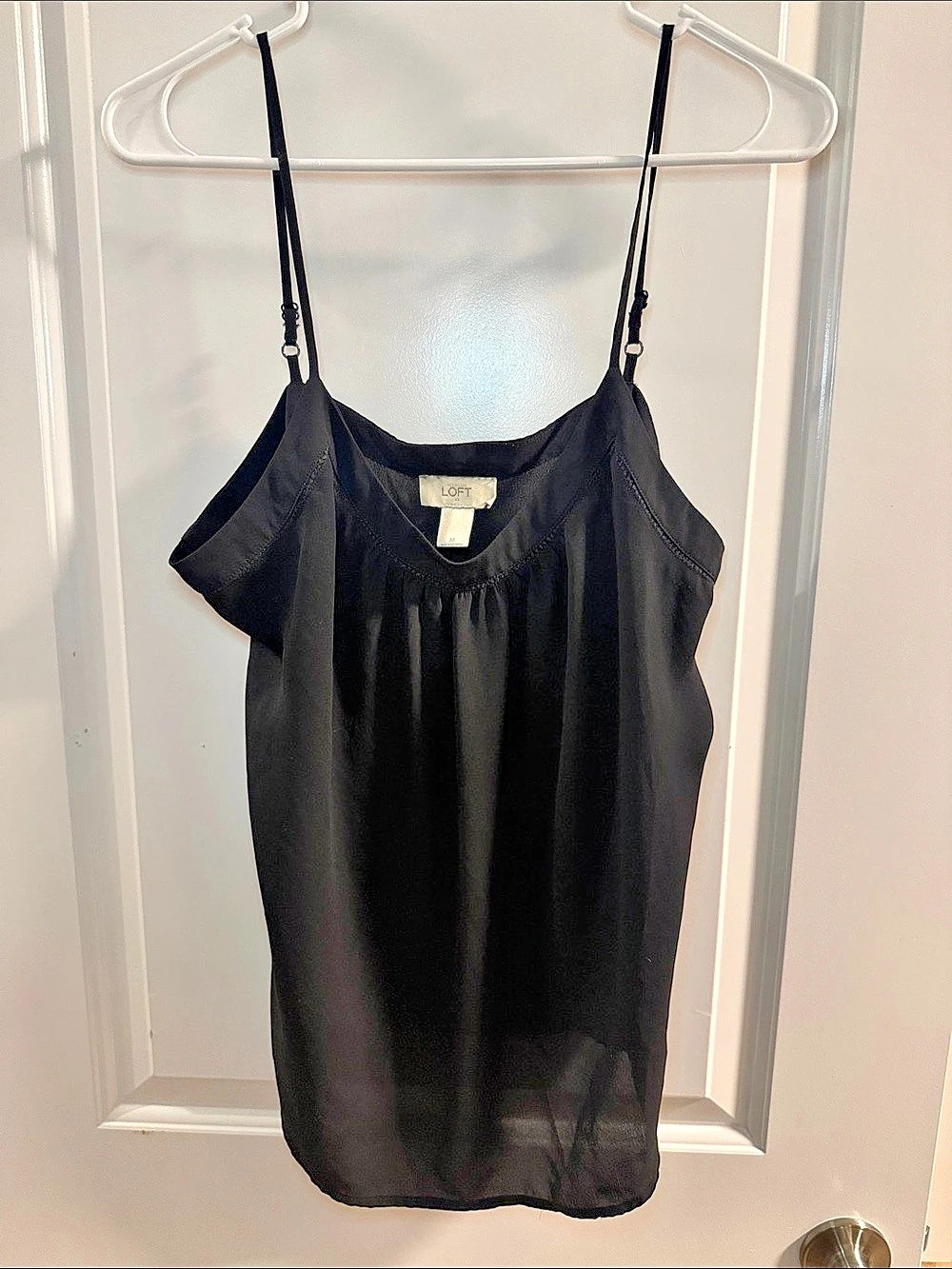 🥳 5 for $25 BUNDLE LOFT Dressy Black Tank Size Medium